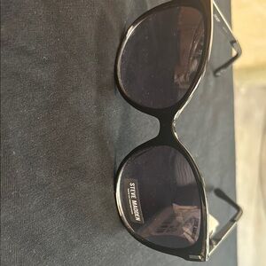 Steve Madden Black Sunglasses
